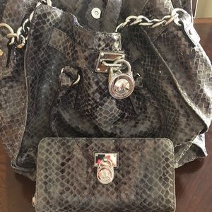 Micheal Kors Large Hamilton bag/wallet set
